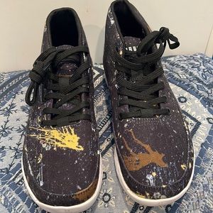 Nobull never worn midrise canvas trainer